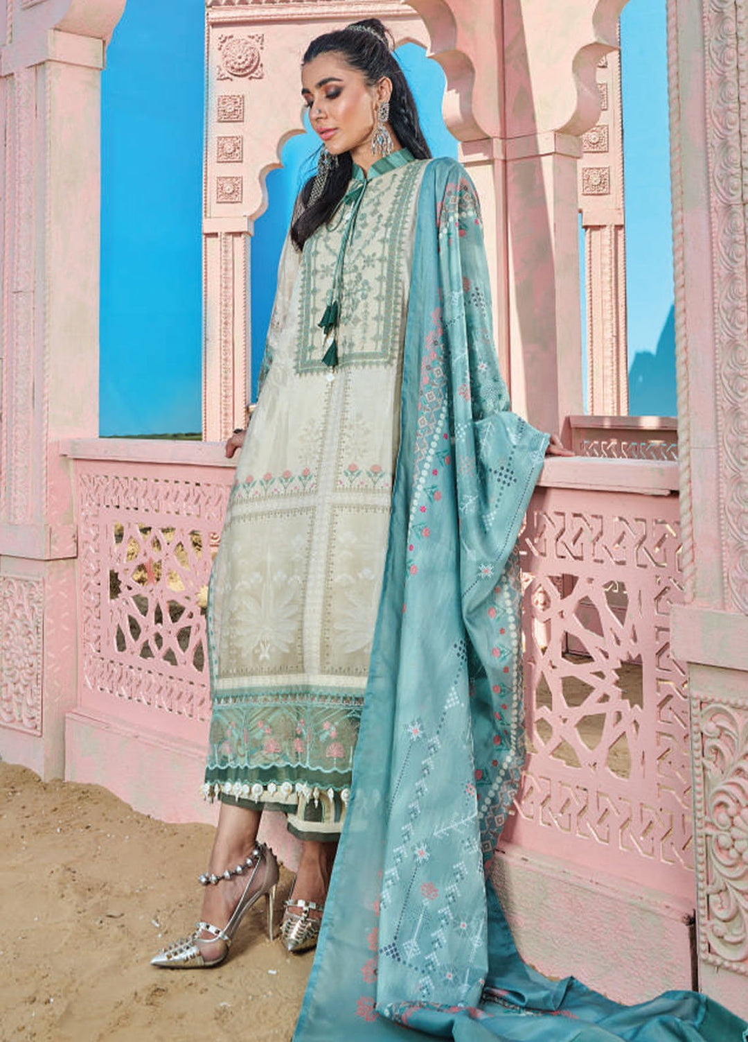 Wardha Saleem Embroidered Lawn Suits Unstitched 3 Piece D-09 Noori - Summer Collection