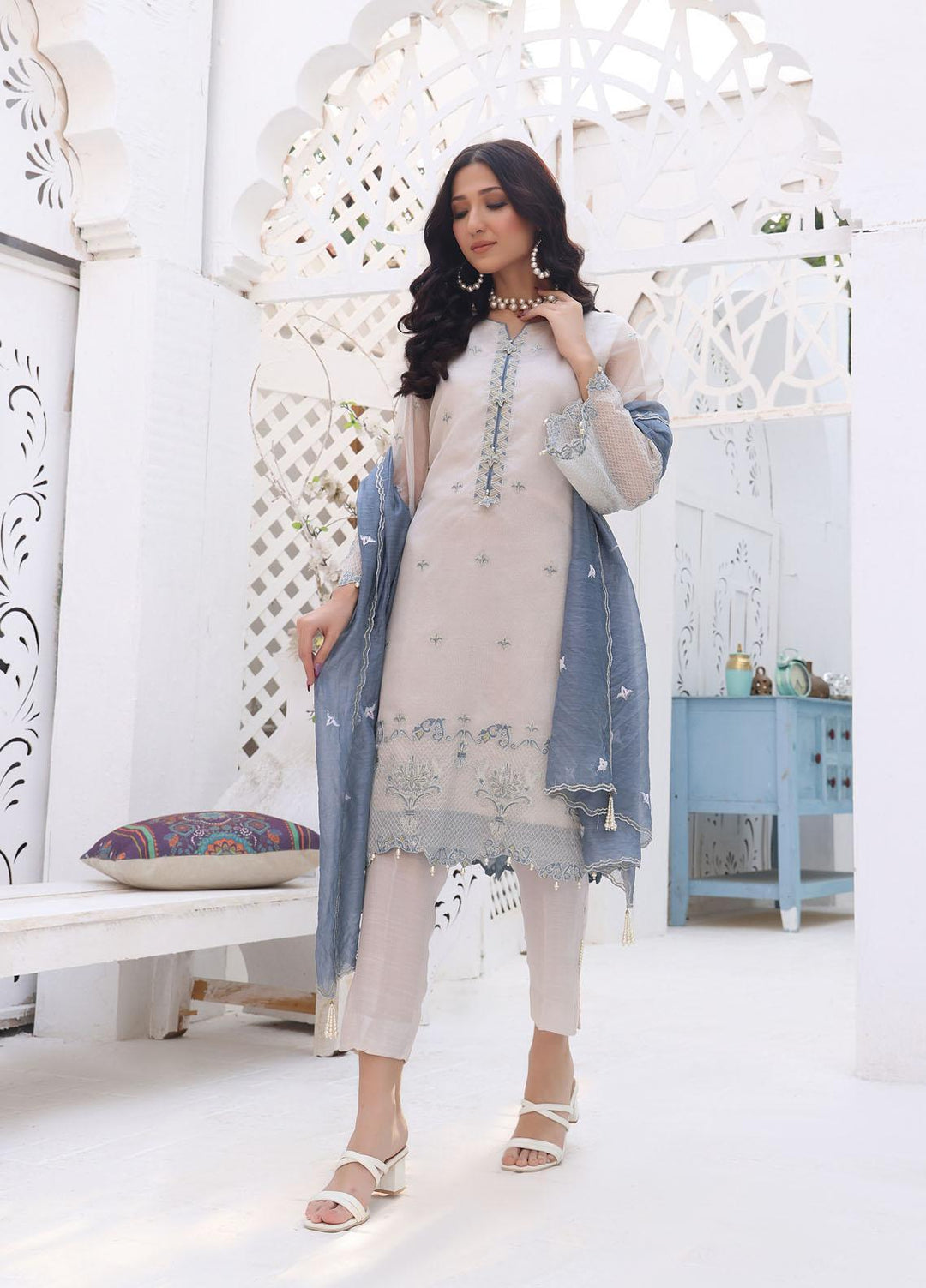 Weaves Pret  Net 3 Piece Suit WV22AD W-006 ASHTI