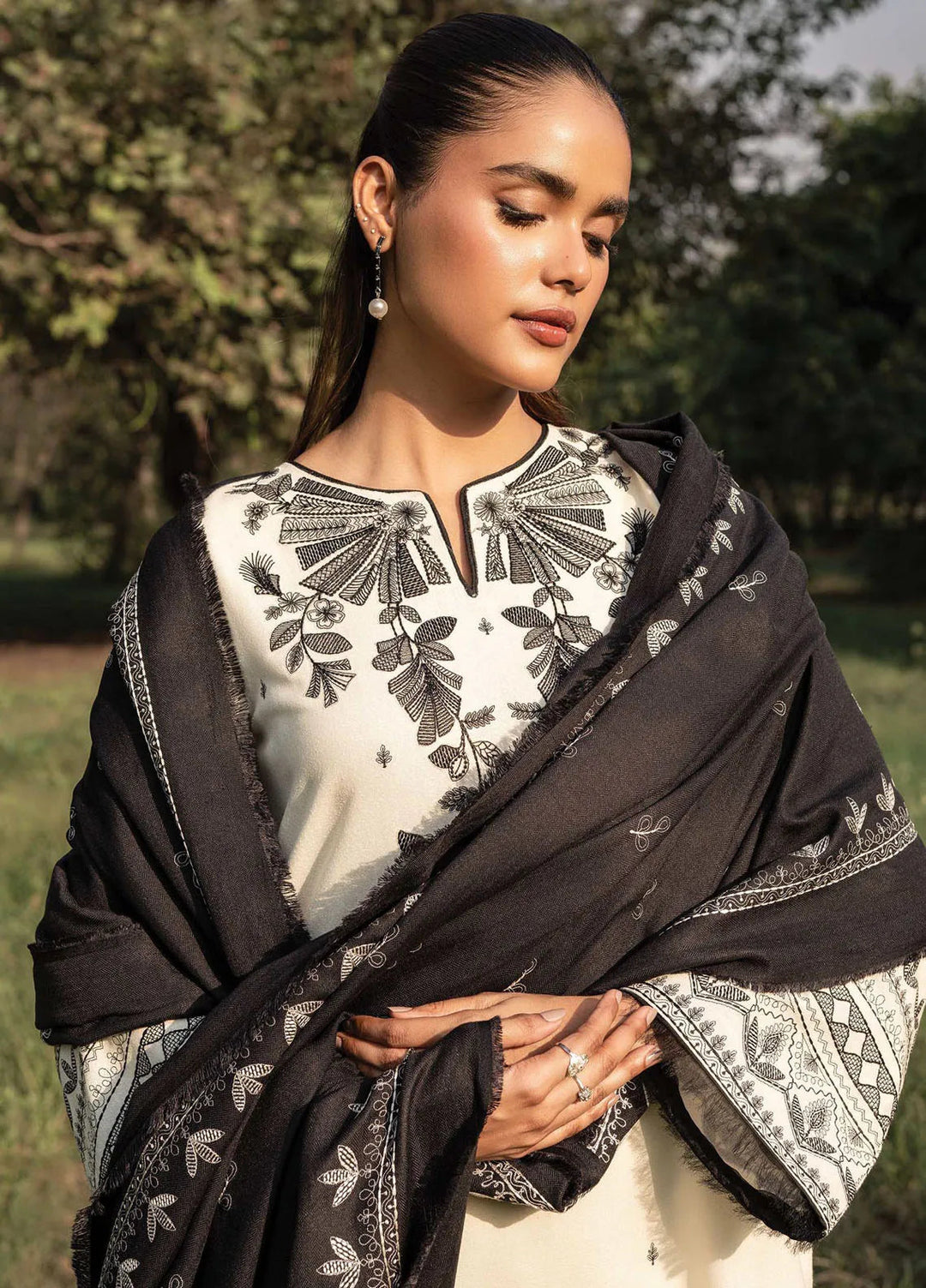 Whisper Garden by Seran Embroidered Karandi Suit Unstitched 3 Piece SRN24WG D-08 Pearl - Winter Collection