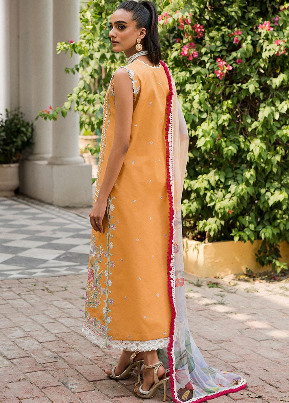 Wisteria By Roheenaz Embroidered Lawn Suits Unstitched 3 Piece RNZ23W RUNSS23027A Elaheh - Spring / Summer Collection