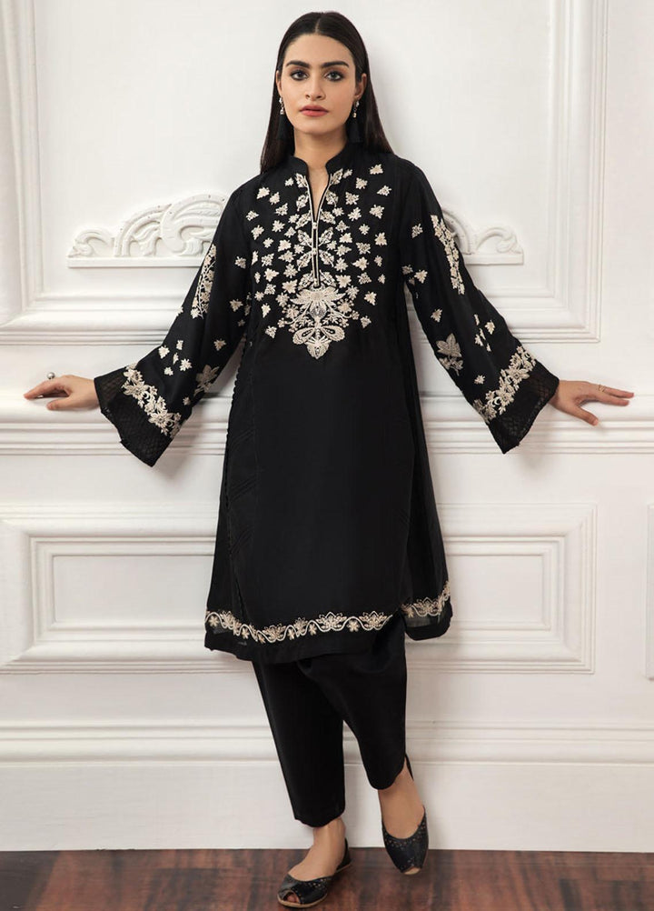 Xenia Formals Pret  Lawn 2 Piece Suit DAMMA XFR-21-254