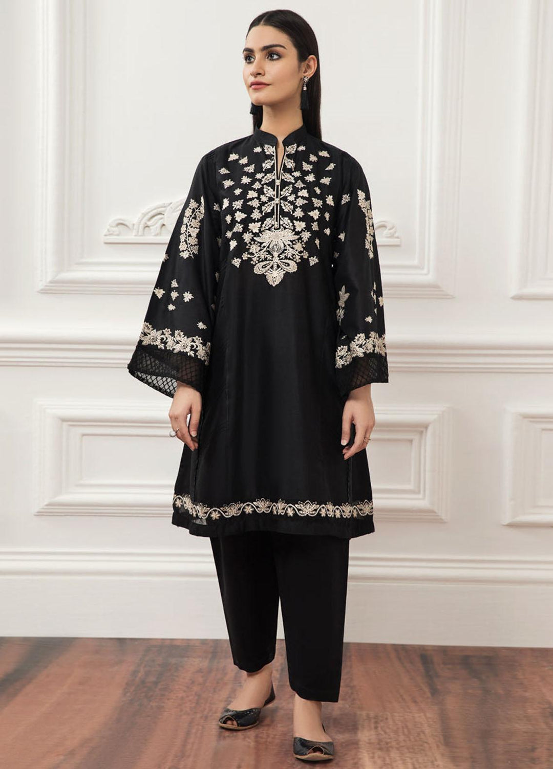 Xenia Formals Pret  Lawn 2 Piece Suit DAMMA XFR-21-254