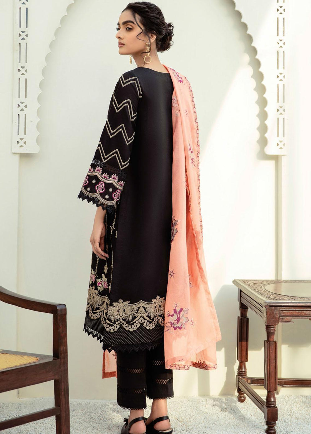 Xenia Formals Embroidered Lawn Suits Unstitched 3 Piece XE21M D-04 NARMIN - Summer Collection