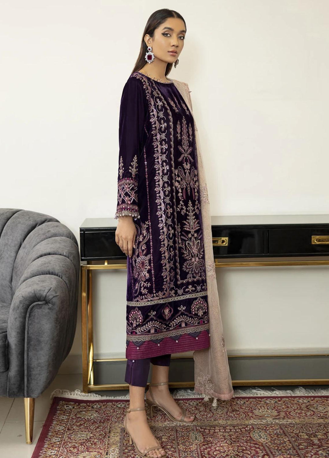 Xenia Formals Luxury Pret Embroidered Velvet 3 Piece Suit MANHA XFR-21-303