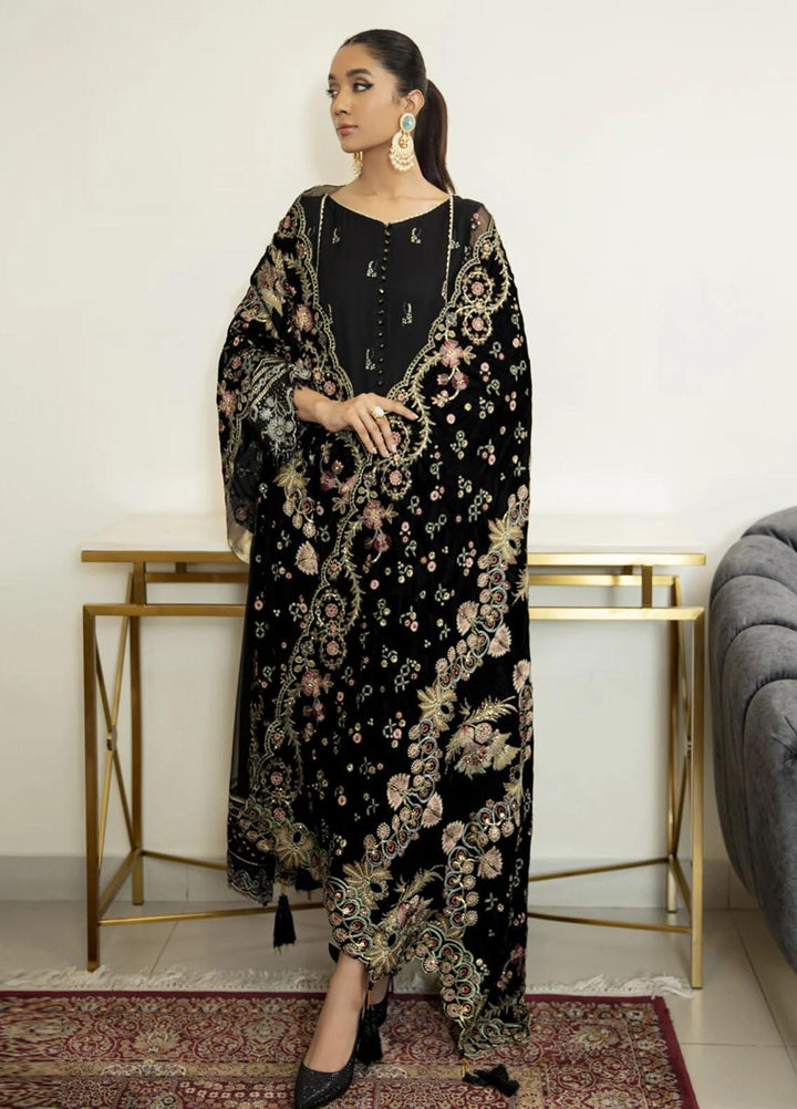 Xenia Formals Embroidered Velvet  Shawl TASAVUR XFR-21-304 - Velvet Shawls