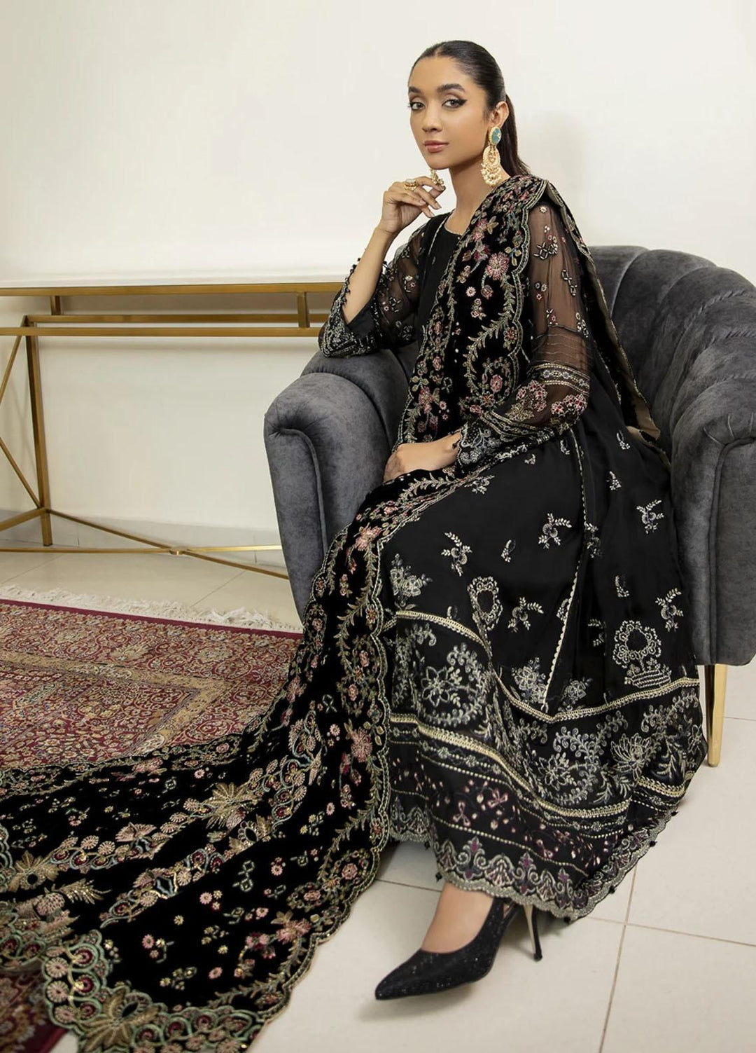 Xenia Formals Embroidered Velvet  Shawl TASAVUR XFR-21-304 - Velvet Shawls