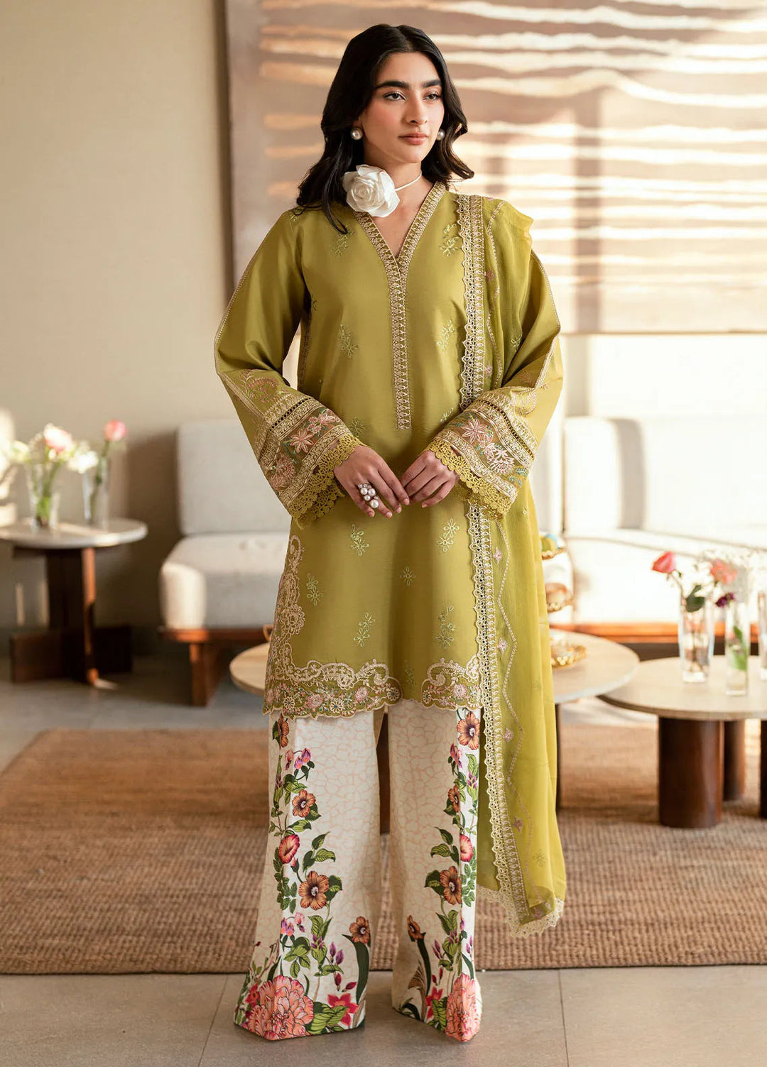 Yaariyan by Sahane Embroidered Lawn Suits Unstitched 3 Piece SNE25Y CT-20002 Nieve - Summer Collection