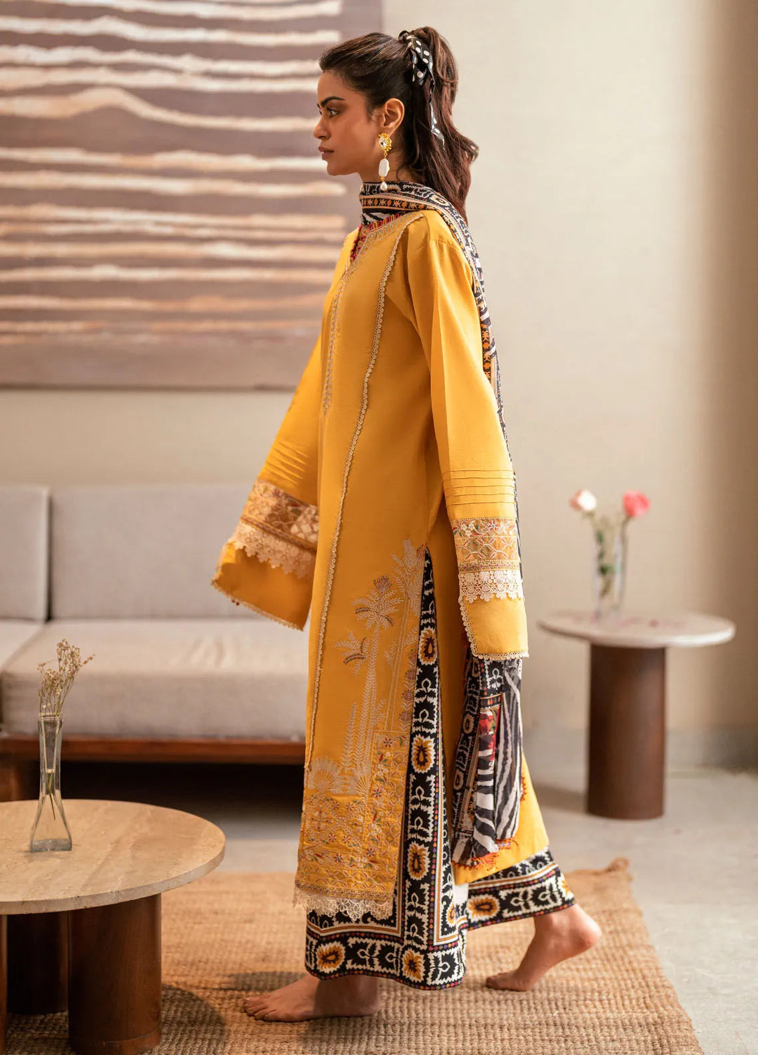 Yaariyan by Sahane Embroidered Lawn Suits Unstitched 3 Piece SNE25Y CT-20009 Feeha - Summer Collection