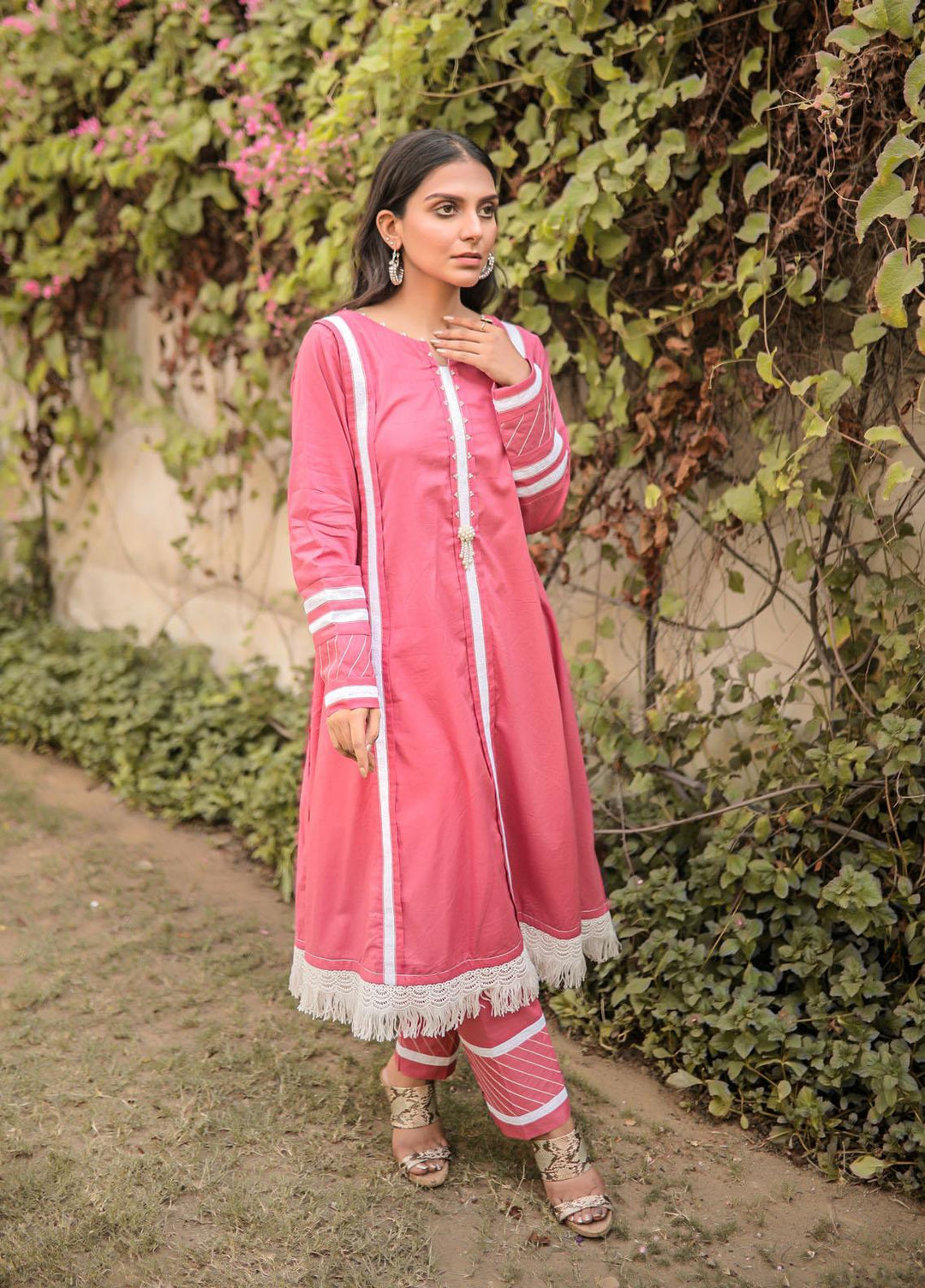 Yusra Ansari Pret  Cotton 2 Piece Suit YA22LBK Mizuki Yed-09