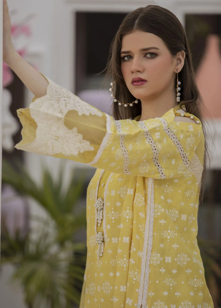 Yusra Ansari Pret Embroidered Cotton 2 Piece Suit Lilith