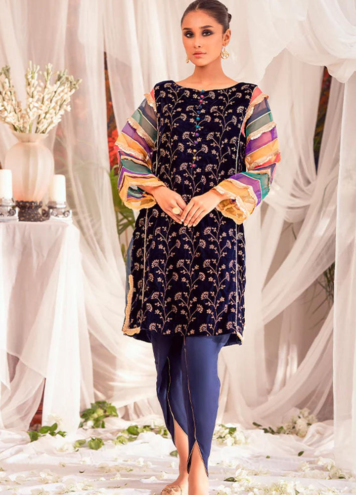 Zaaviay Luxury Pret Embroidered Velvet 2 Piece Suit ZBHM22-11 ZARNISH