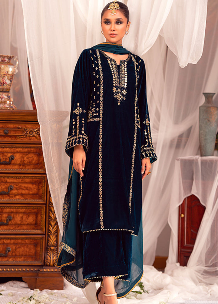 Zaaviay Pret Embroidered Velvet 3 Piece Suit Maha