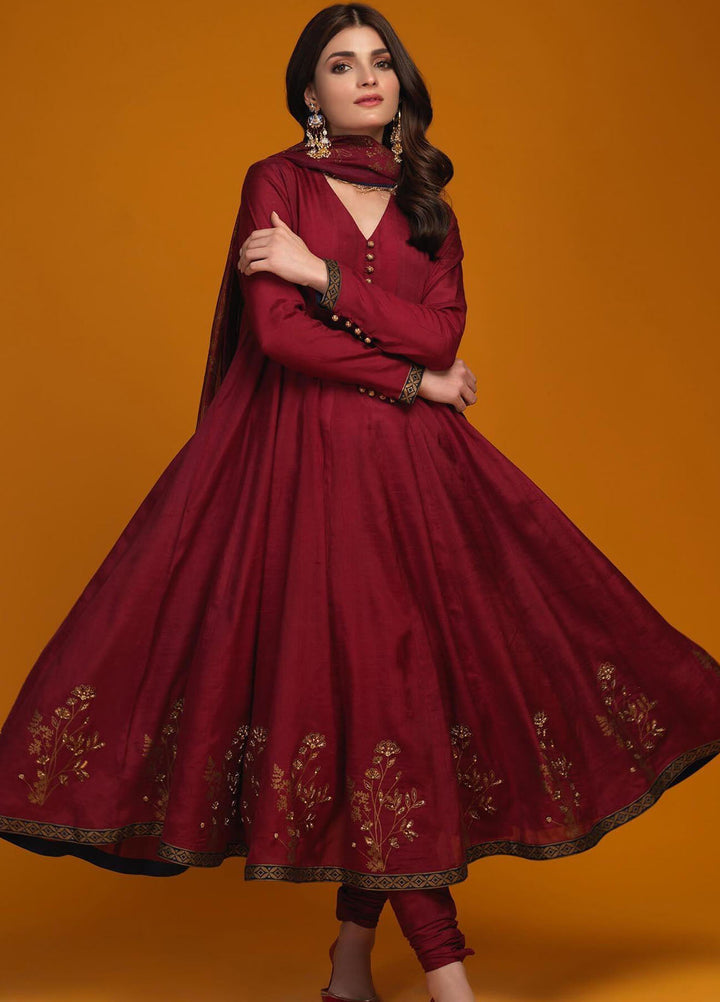 Zaaviay Pret Embroidered Raw Silk 3 Piece Suit Heer