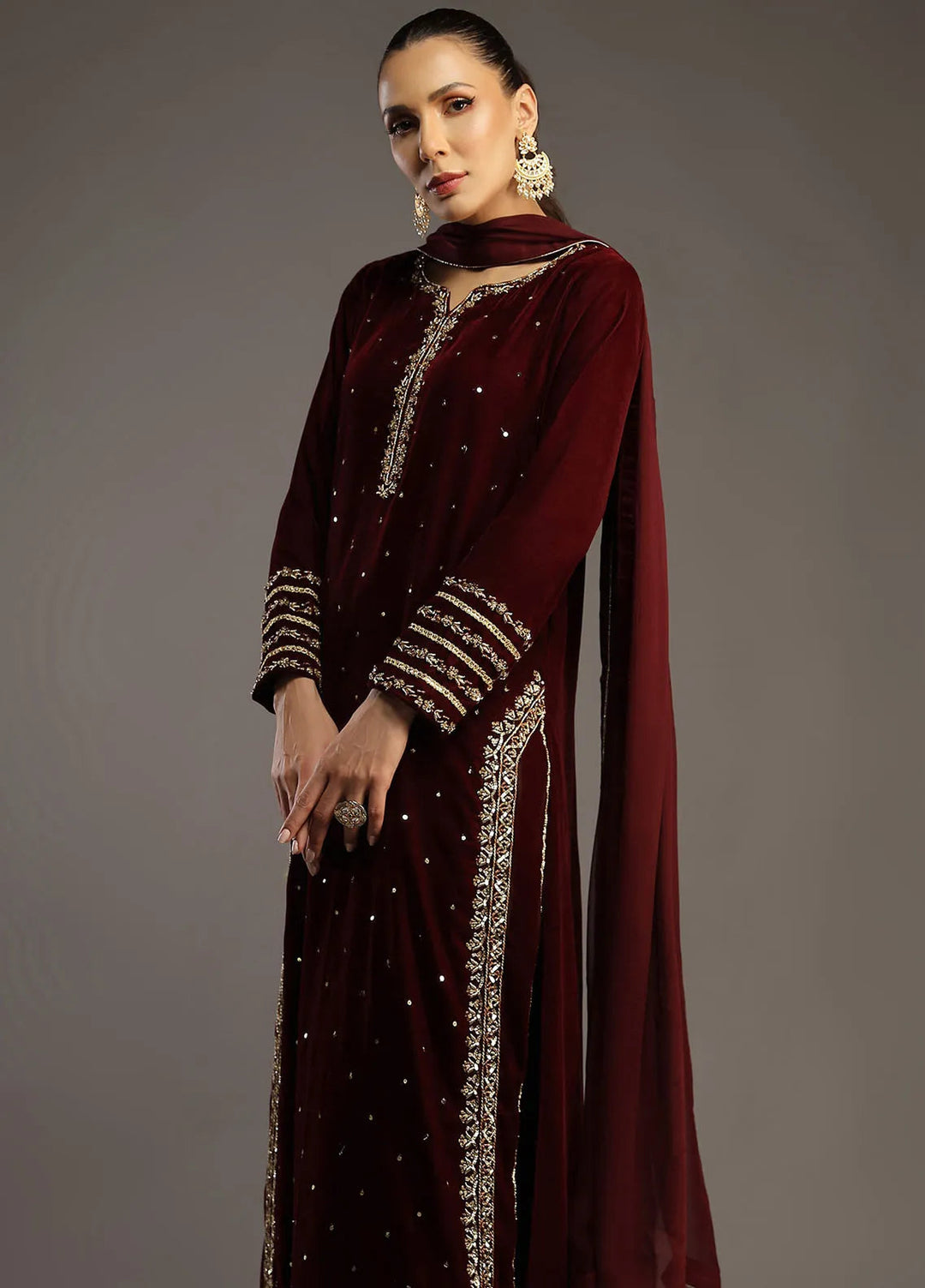 Zaaviay Pret Embroidered Velvet 3 Piece Suit Gulizaar