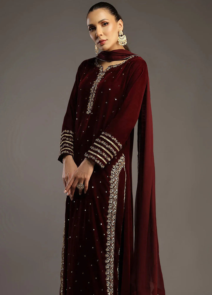 Zaaviay Pret Embroidered Velvet 3 Piece Suit Gulizaar