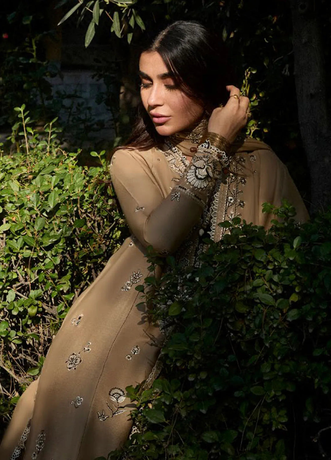 Zaha By Khadijah Shah Embroidered Karandi Suits Unstitched 3 Piece ZL24W ZW24-10 Suzani - Winter Collection