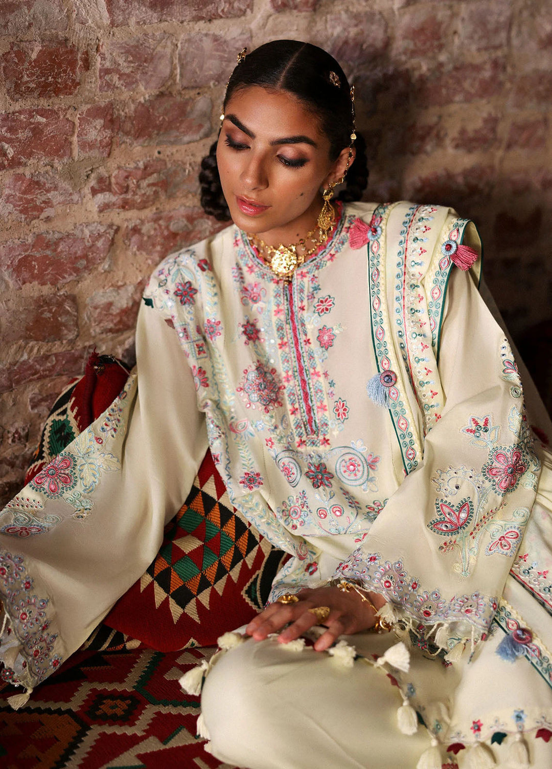 Zaha by Khadijah Shah Embroidered Lawn Suits Unstitched 3 Piece ZL25UF D-01 Meherbano - Festive Collection
