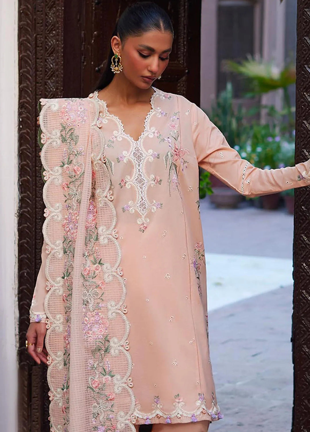 Zaha Embroidered Lawn Suit Unstitched 3 Piece ZL24F D-06 Shams - Festive Collection