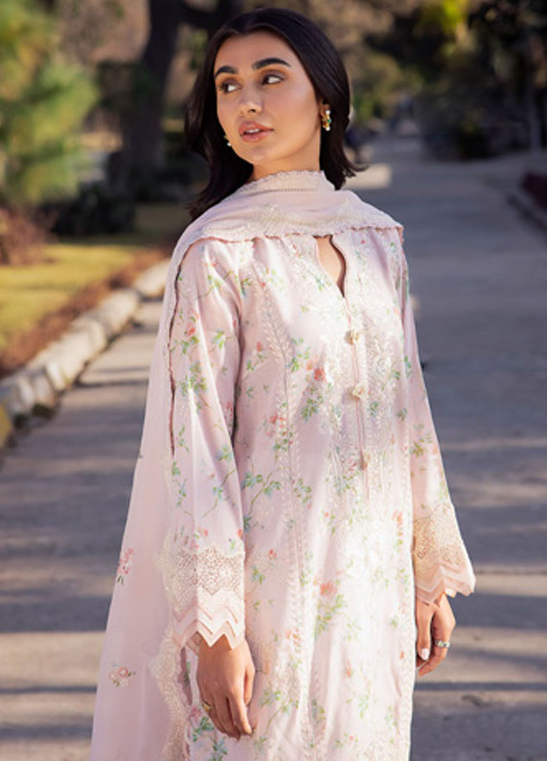 Zaha Embroidered Lawn Suits Unstitched 3 Piece ZL24-04A - Summer Collection