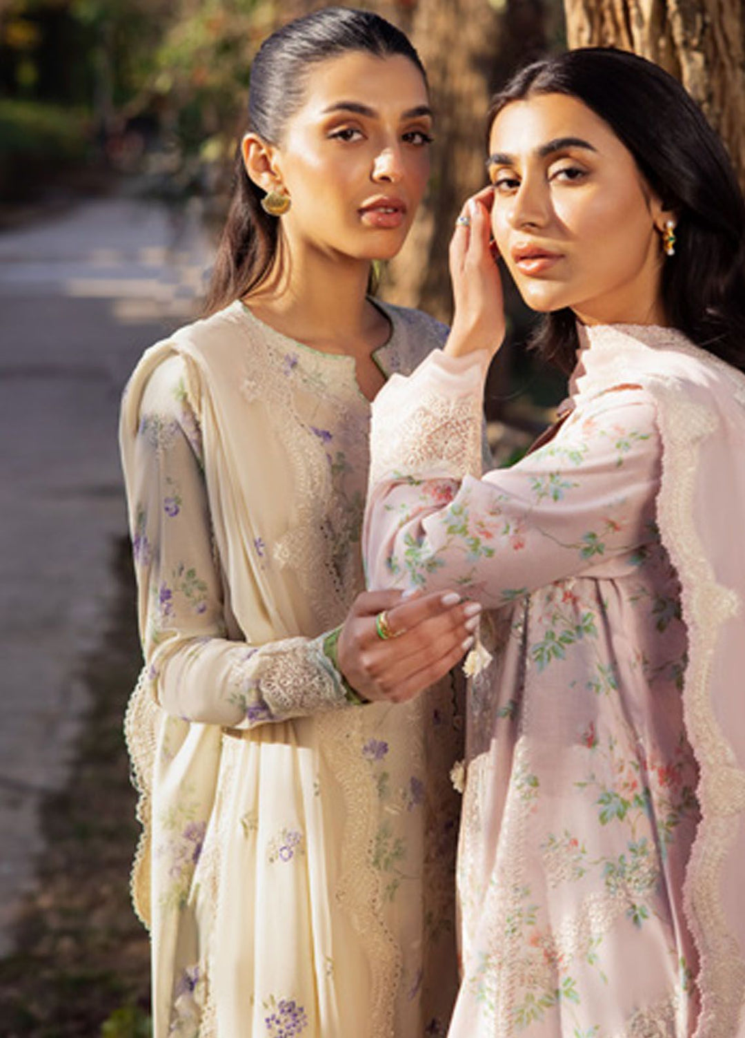 Zaha Embroidered Lawn Suits Unstitched 3 Piece ZL24-04B - Summer Collection