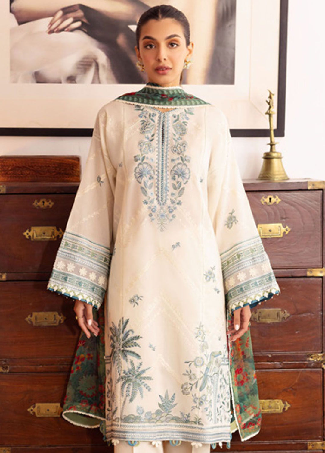 Zaha Embroidered Lawn Suits Unstitched 3 Piece ZL24-05A - Summer Collection