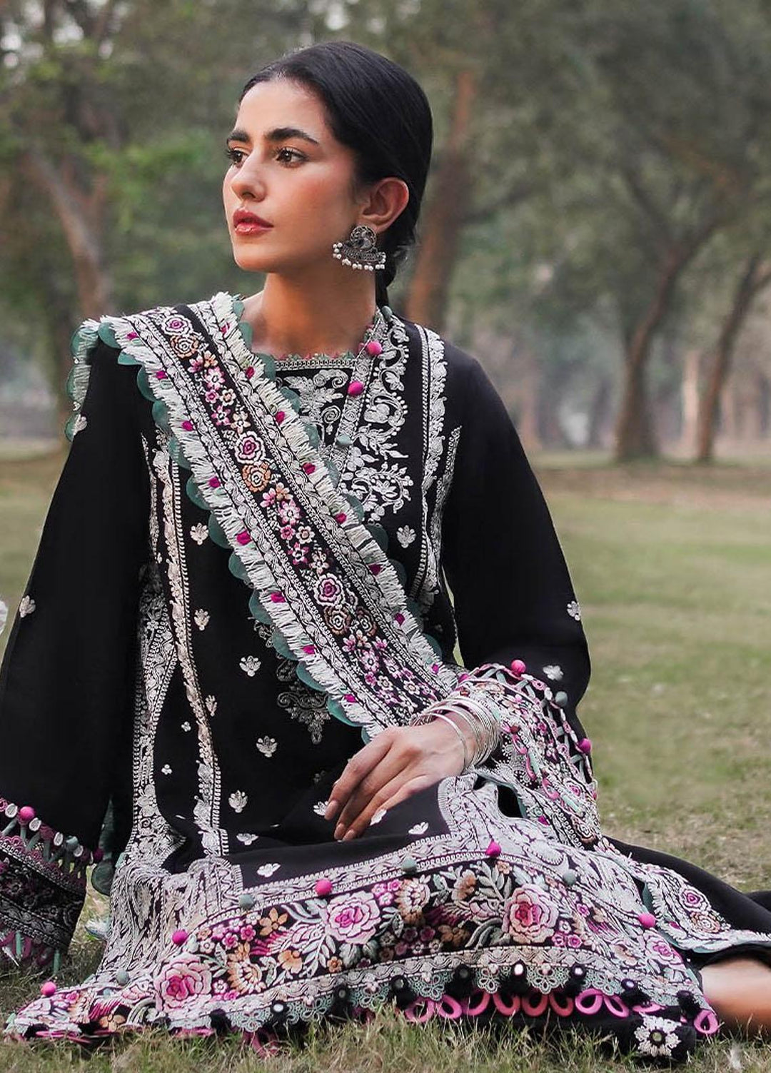 Zaha Embroidered Khaddar Suits Unstitched 3 Piece ZKS23W-2 ZW2-23-04 Talayeh - Winter Collection