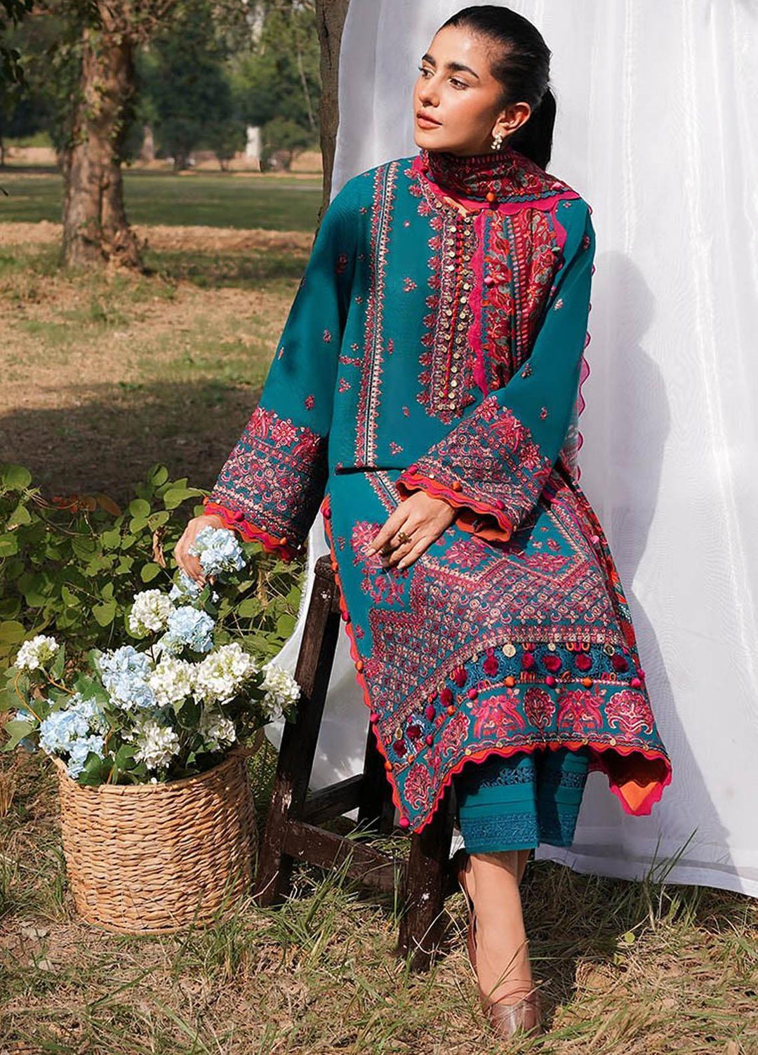 Zaha Embroidered Khaddar Suits Unstitched 3 Piece ZKS23W-2 ZW2-23-06 Jehan - Winter Collection