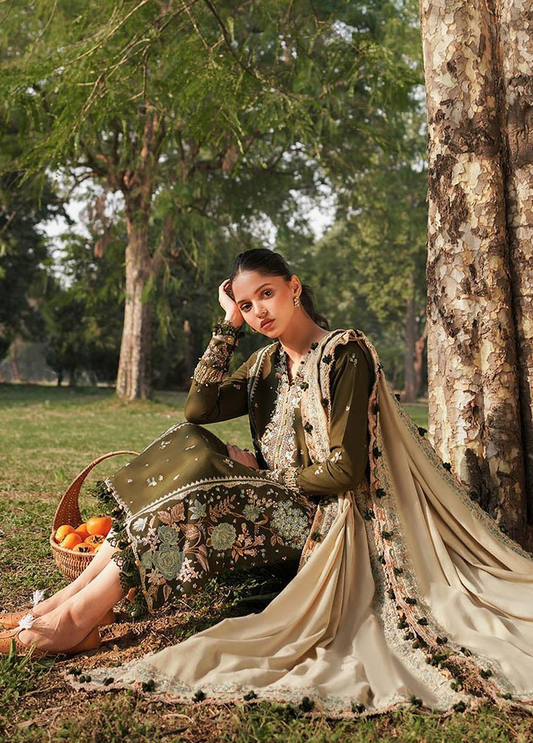 Zaha Embroidered Khaddar Suits Unstitched 3 Piece ZKS23W-2 ZW2-23-07 Ursiya - Winter Collection