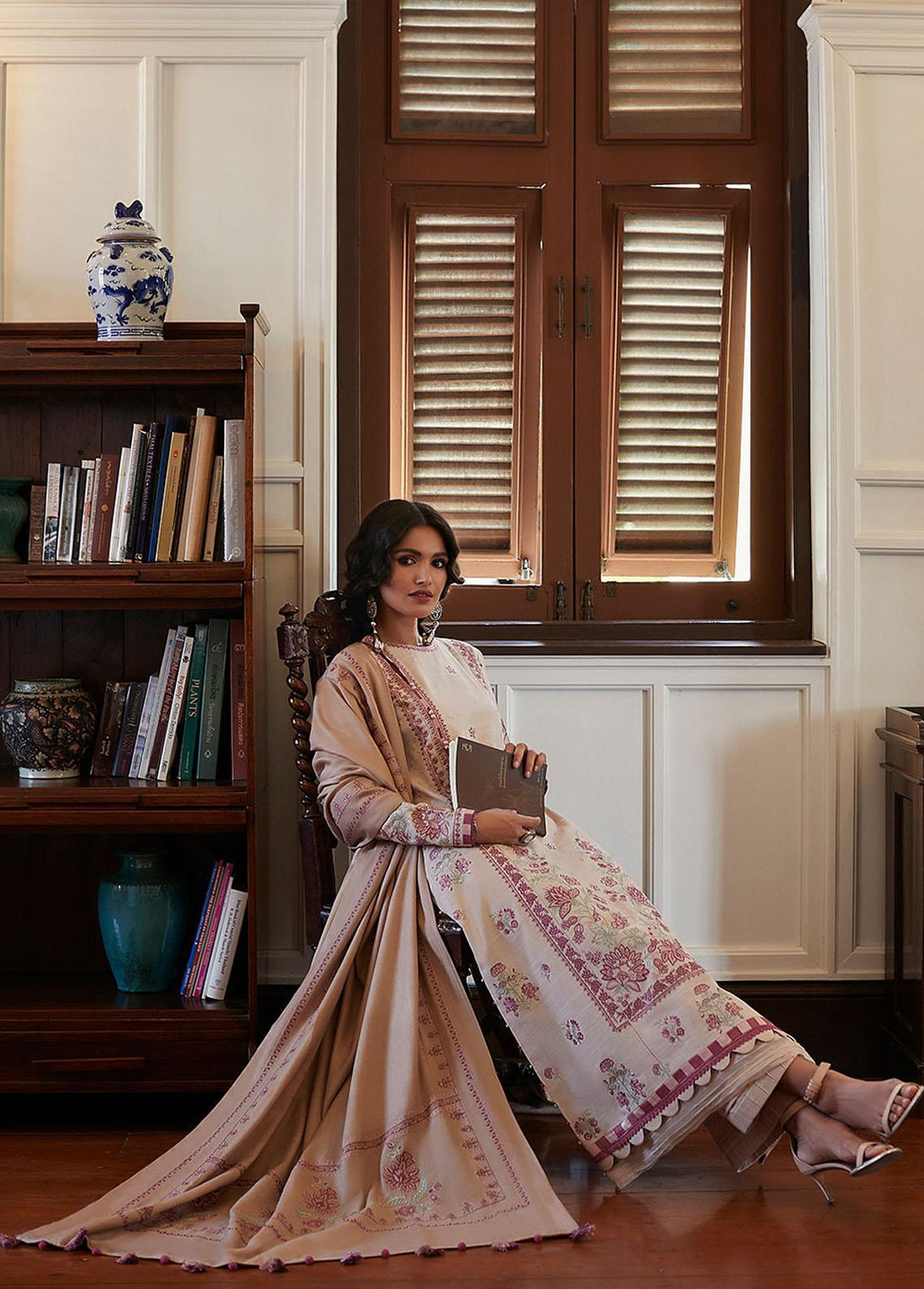 Zaha By Khadijah Shah Embroidered Khaddar Suits Unstitched 3 Piece ZKS22W ZW-22-03 HAYAL - Winter Collection