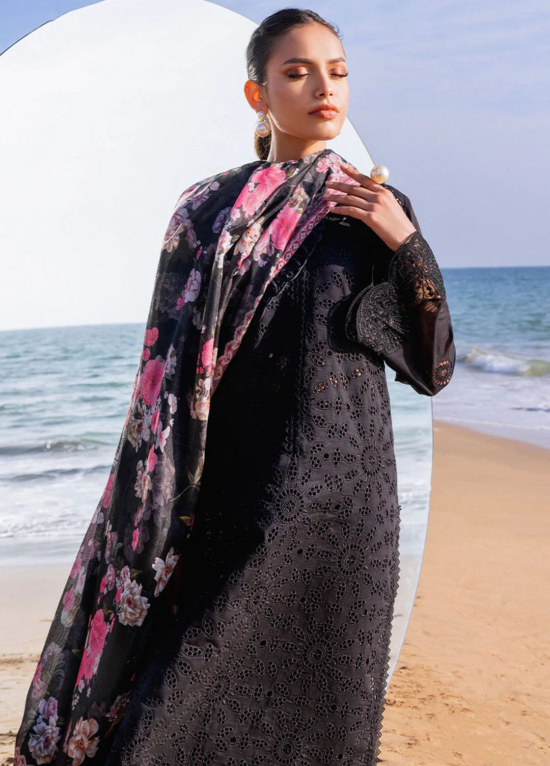 Zainab Chottani Chikankari Lawn Suits Unstitched 3 Piece ZC24CL D-5A Kanza - Summer Collection