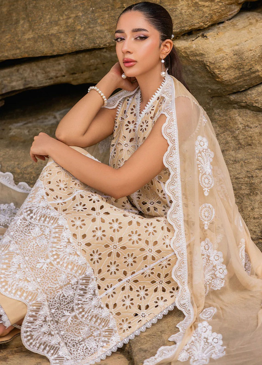 Zainab Chottani Chikankari Lawn Suits Unstitched 3 Piece ZC24CL D-7B Motia - Summer Collection