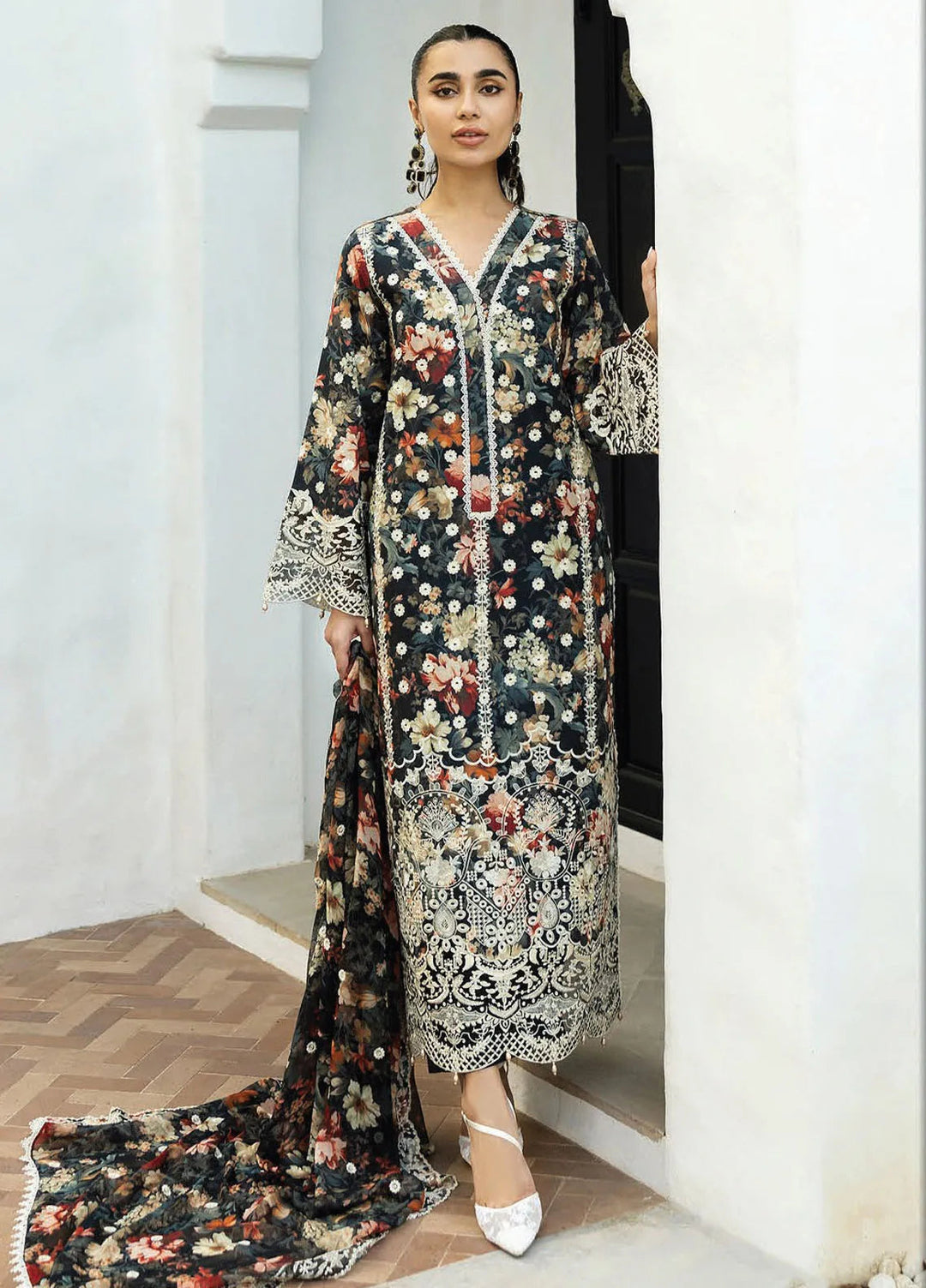 Zainab Chottani Embroidered Chikankari Suits Unstitched 3 Piece ZC25CH D10A Reeya - Summer Collection