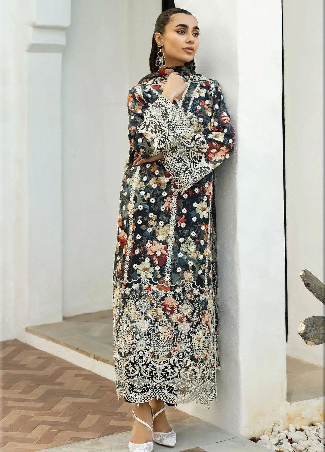 Zainab Chottani Embroidered Chikankari Suits Unstitched 3 Piece ZC25CH D10A Reeya - Summer Collection
