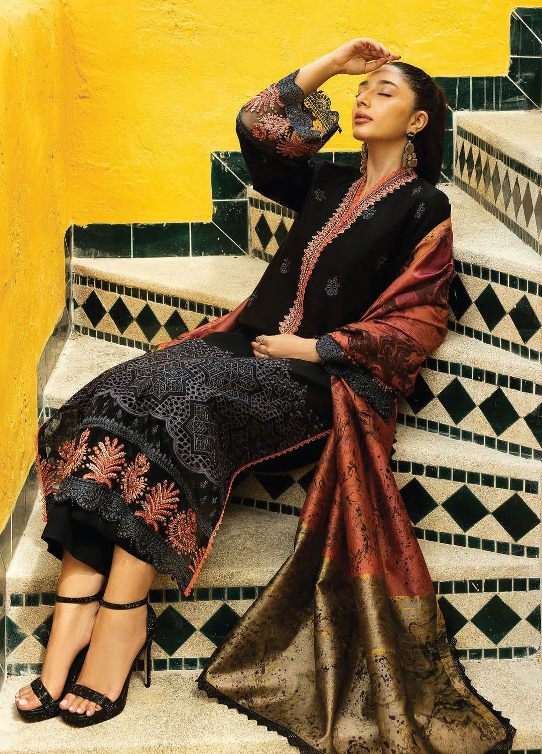 Zainab Chottani Embroidered Chikankari Suits Unstitched 3 Piece ZC25CH D5A Selah - Summer Collection