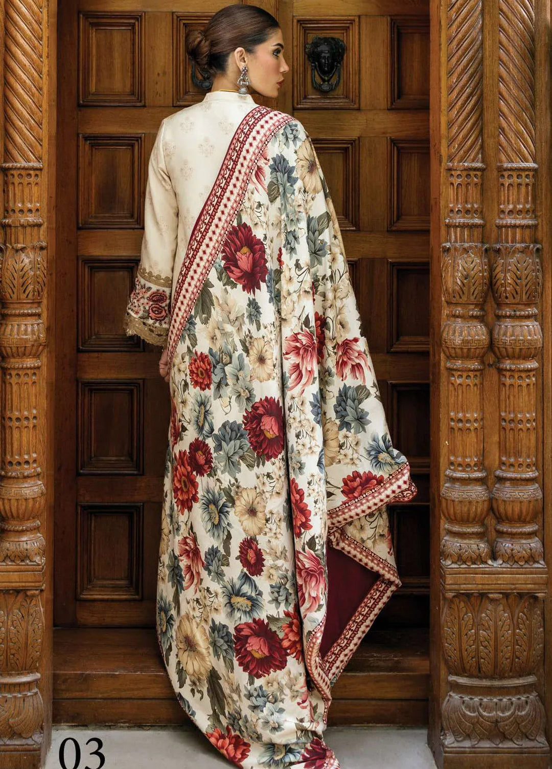 Zainab Chottani Embroidered Suit Unstitched 3 Piece ZC24WS D-03 Shyna - Winter Collection