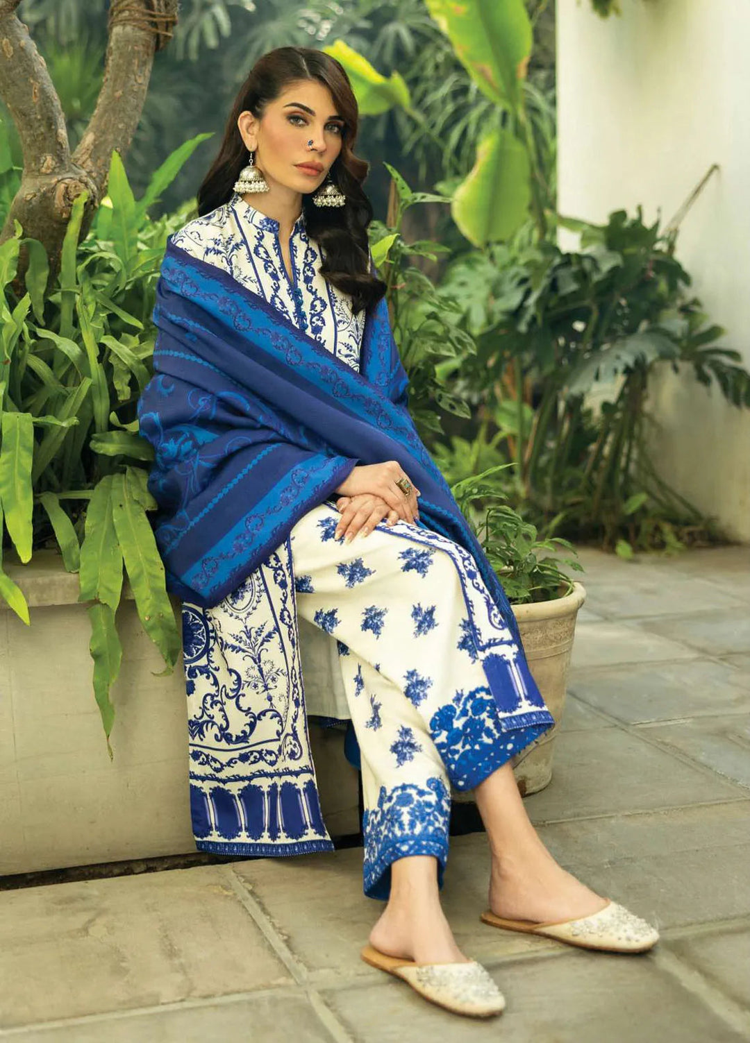 Zainab Chottani Embroidered Suit Unstitched 3 Piece ZC24WS D-07 Rania - Winter Collection