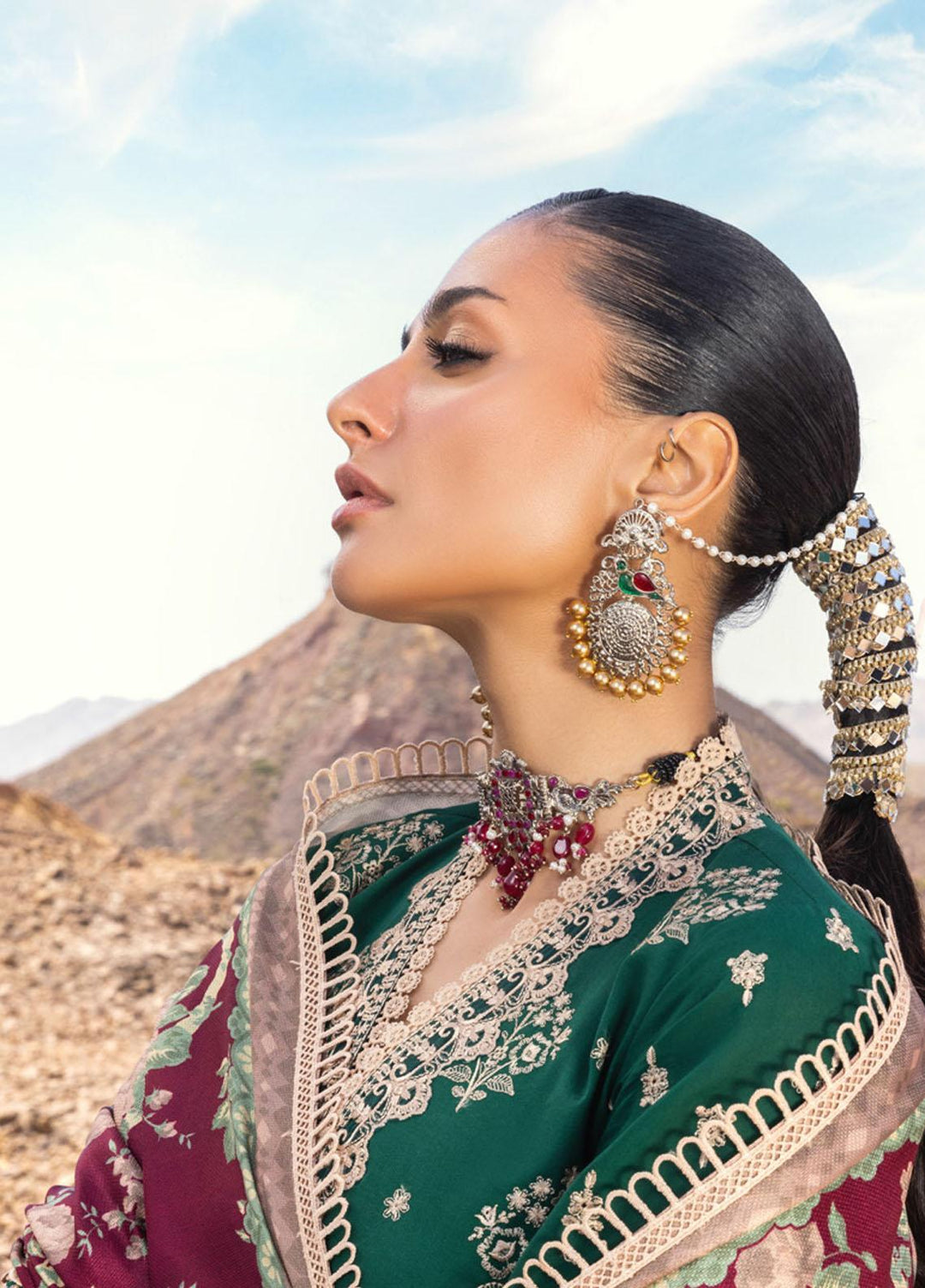 Zainab Chottani Embroidered Lawn Suits Unstitched 3 Piece ZARRA TUNN ZC23CHN 01-B - Luxury Lawn Collection