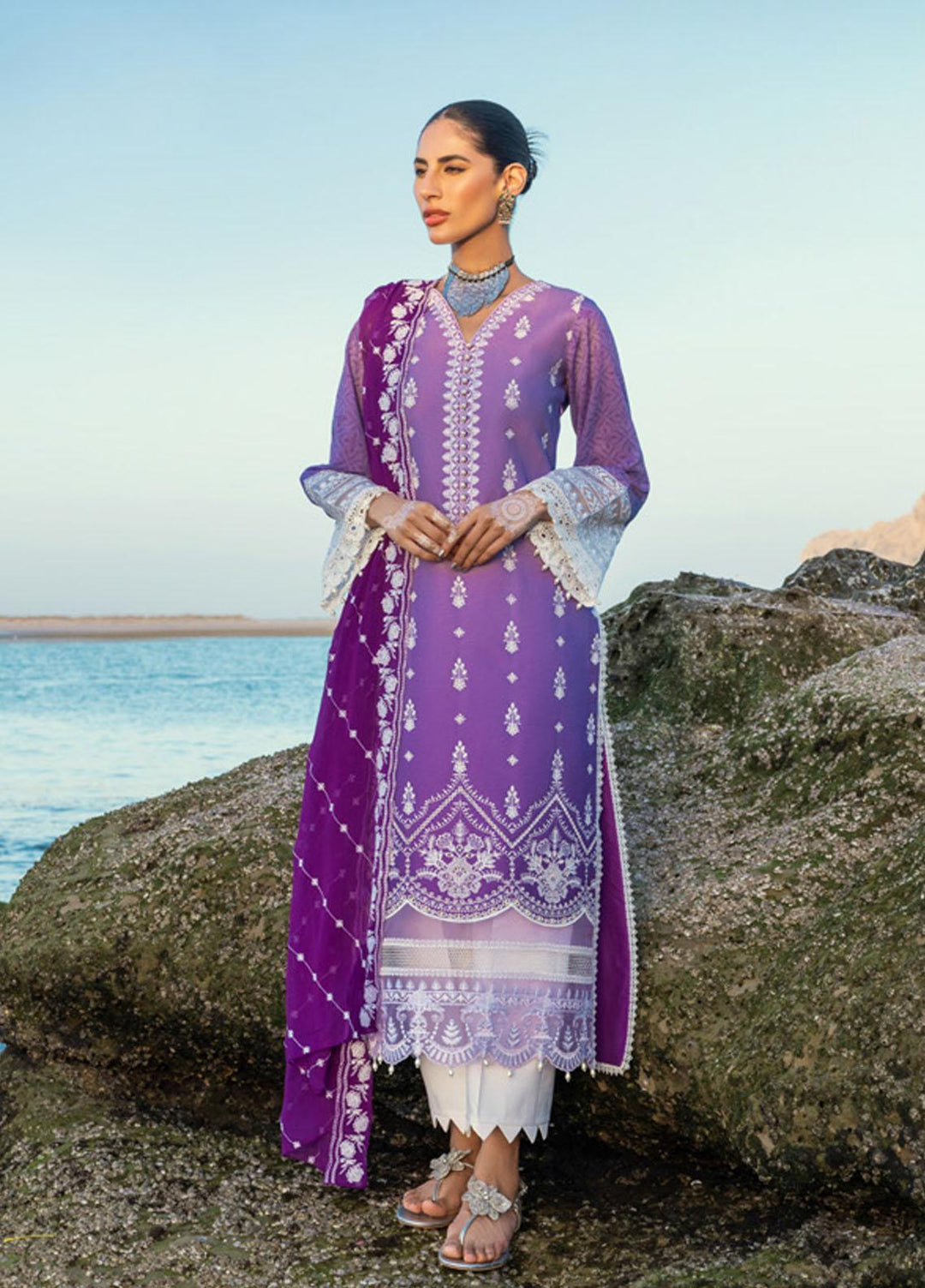 Zainab Chottani Embroidered Lawn Suits Unstitched 3 Piece AFSANA ZC23CHN 08-A - Luxury Lawn Collection