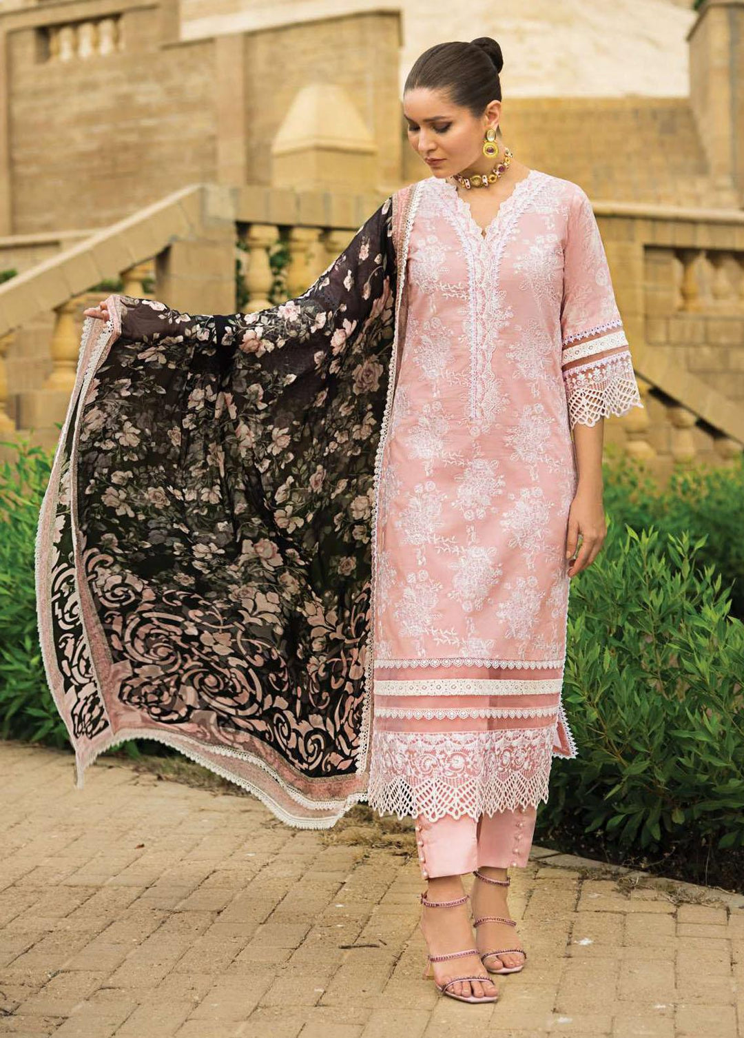 Zainab Chottani Embroidered Lawn Suits Unstitched 3 Piece ZC23L 1A - Luxury Collection