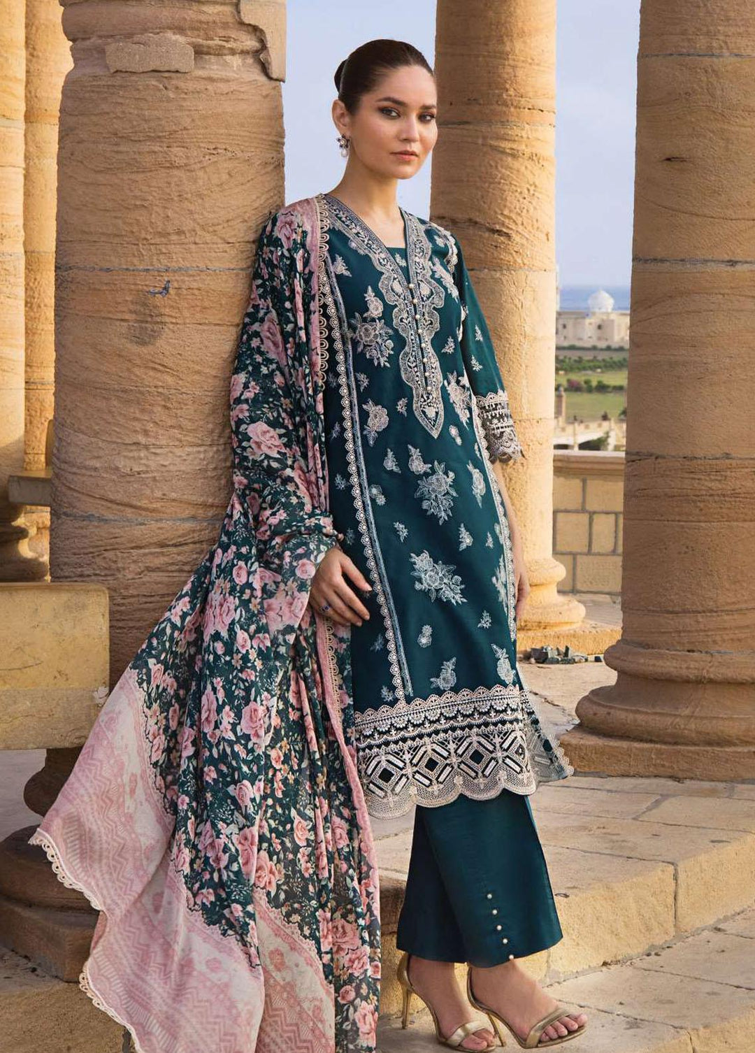 Zainab Chottani Embroidered Lawn Suits Unstitched 3 Piece ZC23L 2B - Luxury Collection