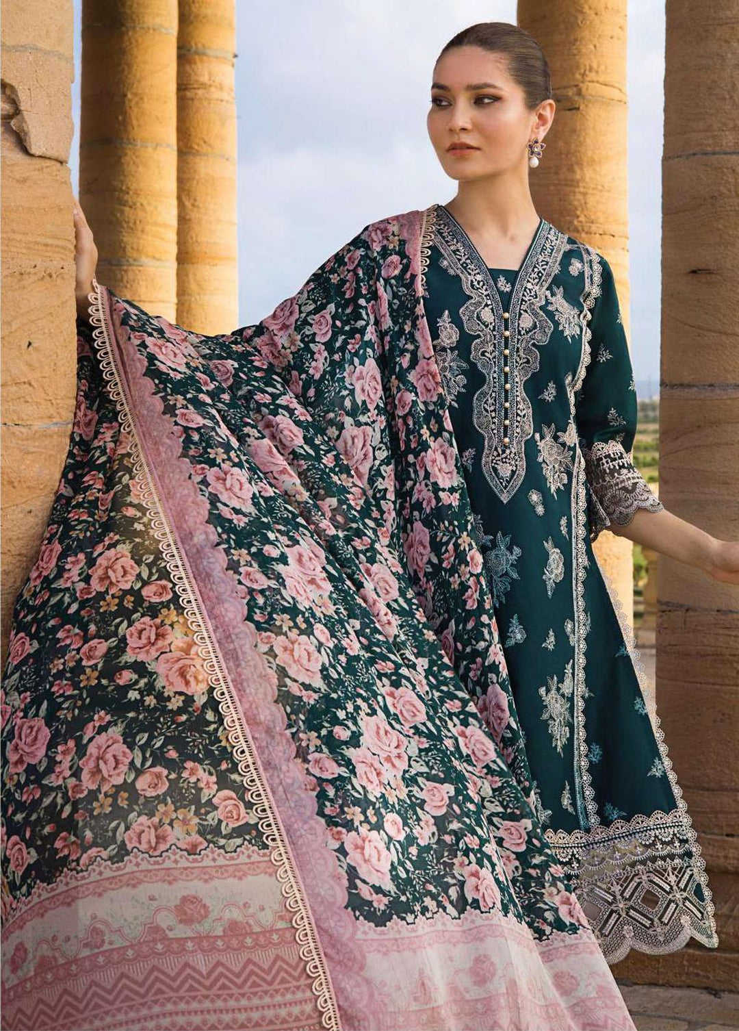 Zainab Chottani Embroidered Lawn Suits Unstitched 3 Piece ZC23L 2B - Luxury Collection