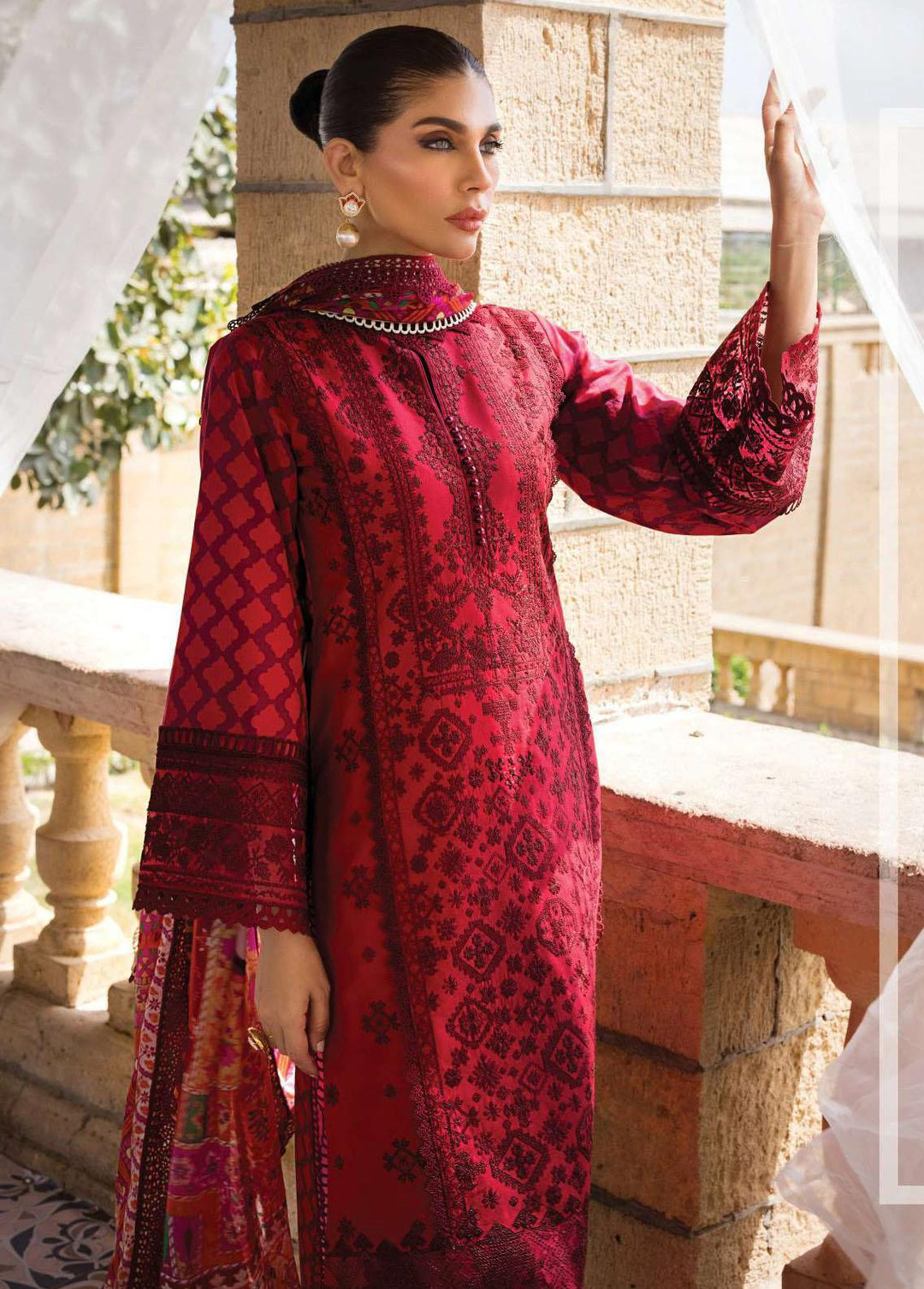 Zainab Chottani Embroidered Lawn Suits Unstitched 3 Piece ZC23L 3A - Luxury Collection