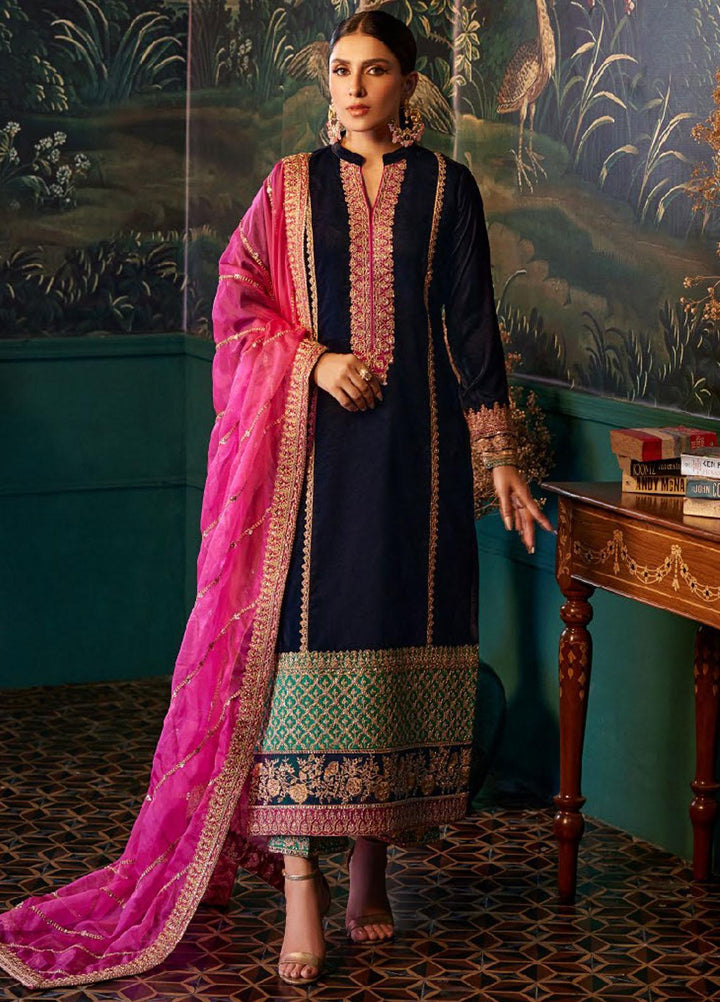 Zainab Chottani Embroidered Velvet Suits Unstitched 3 Piece ZC23UV D4 Amira - Luxury Collection