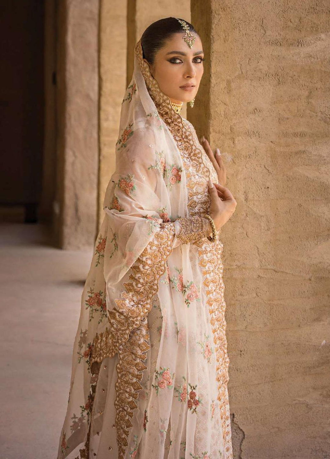 Zainab Chottani Embroidered Organza Suits Unstitched 4 Piece ZC23WF D-01 Heer - Wedding Collection