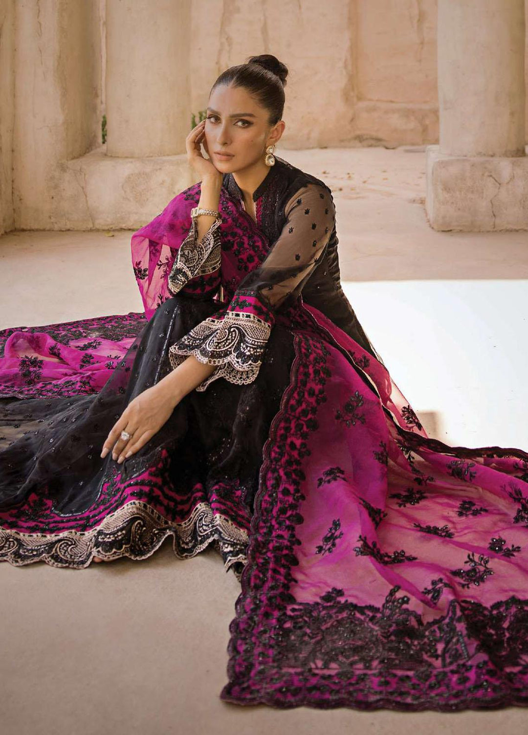 Zainab Chottani Embroidered Organza Suits Unstitched 4 Piece ZC23WF D-04 Nora - Wedding Collection