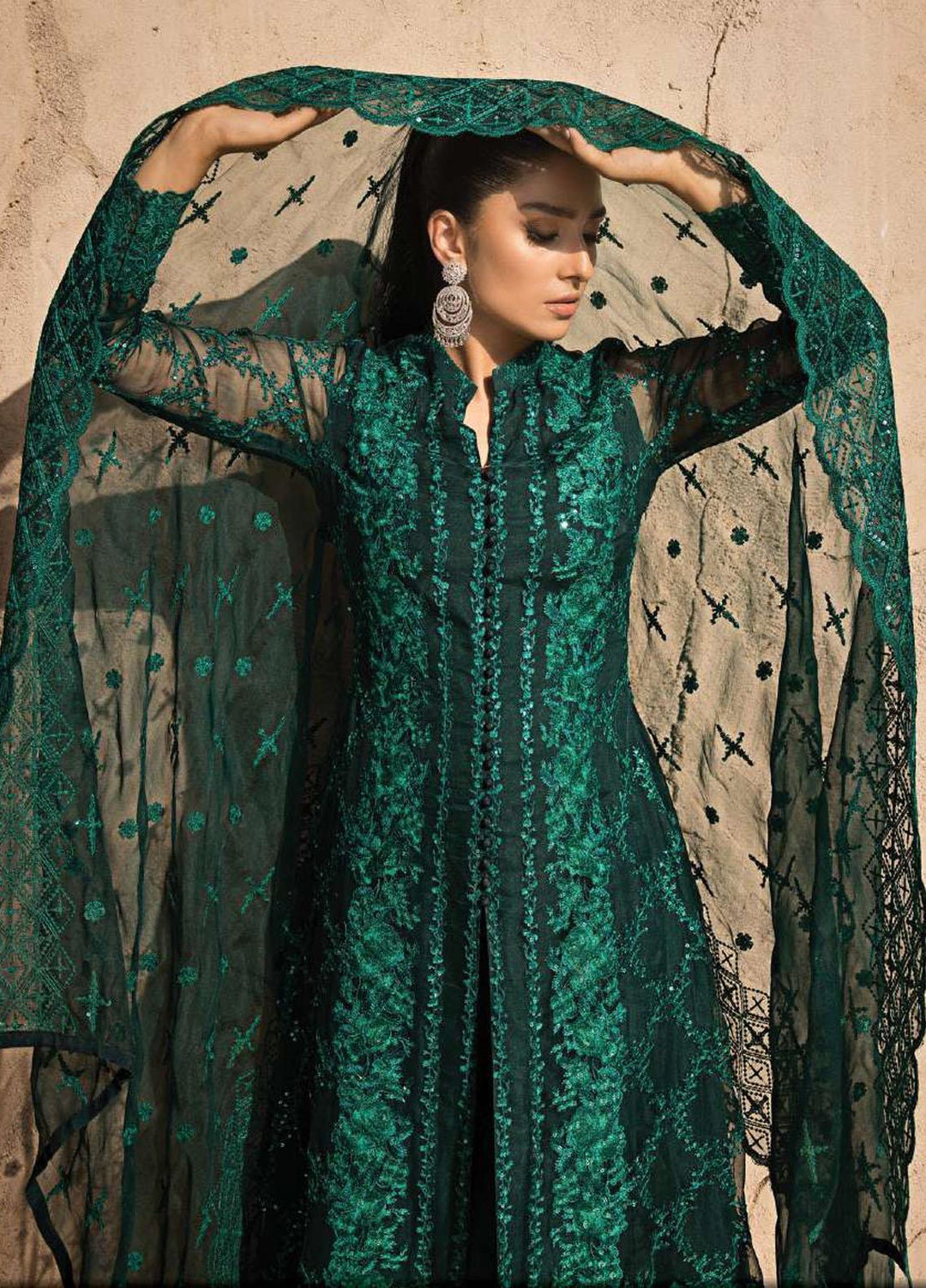 Zainab Chottani Embroidered Organza Suits Unstitched 4 Piece ZC23WF D-10 Zel Meerah - Wedding Collection