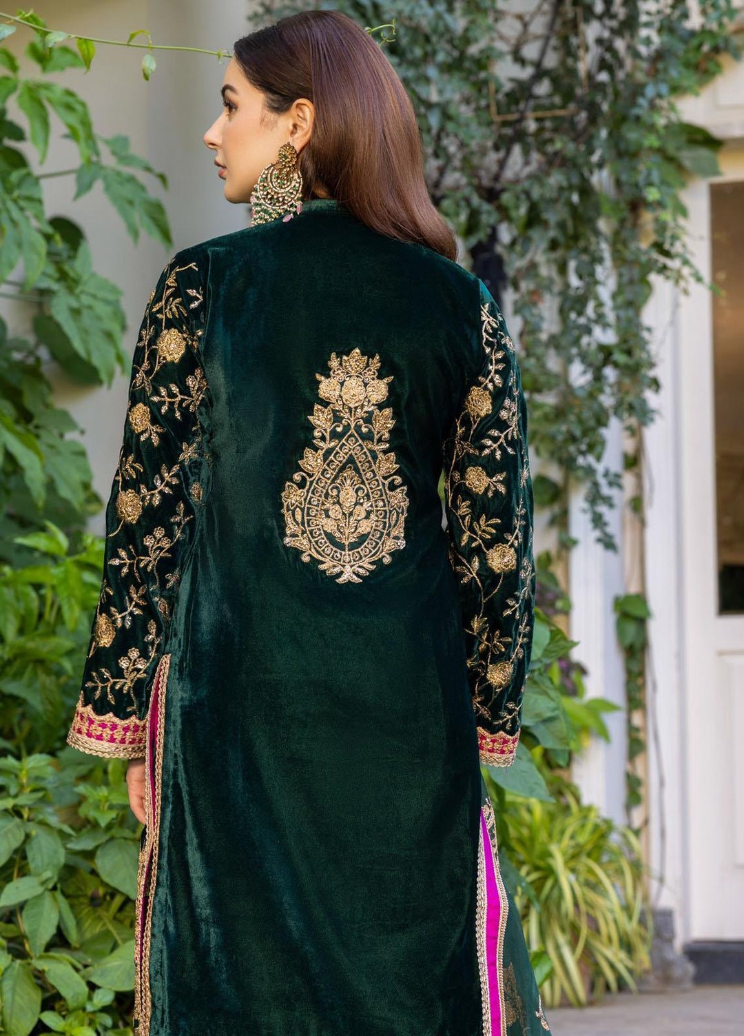 Zainab Chottani Embroidered Velvet Suits Unstitched 3 Piece ZC22V 02 Pareeshay - Luxury Collection