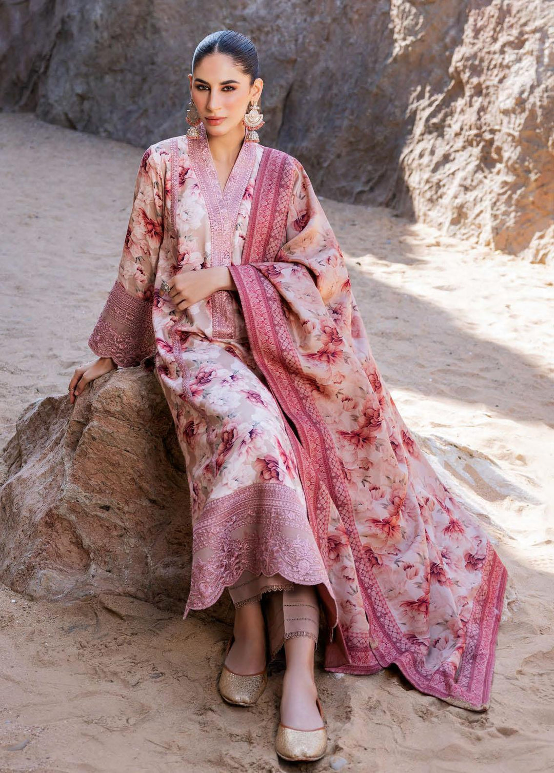 Zainab Chottani Embroidered Herringbone Suits Unstitched 3 Piece ZC23WS D5 Shyra - Winter Collection