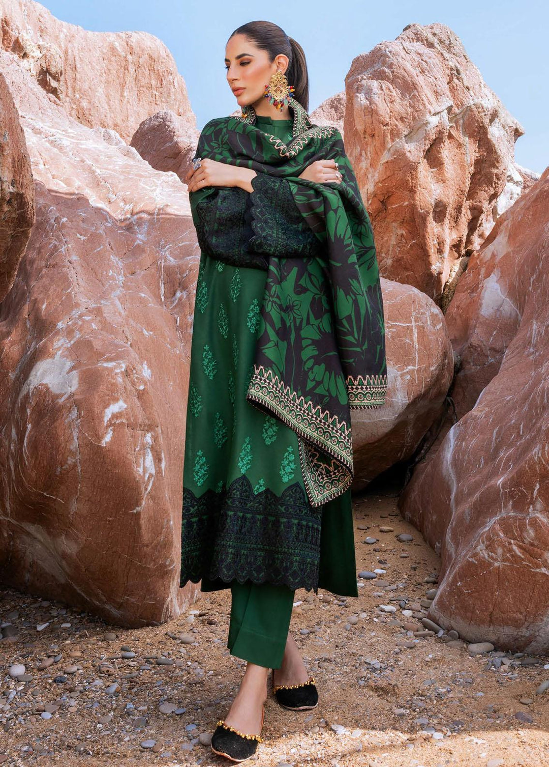 Zainab Chottani Embroidered Herringbone Suits Unstitched 3 Piece ZC23WS D8 Elif - Winter Collection