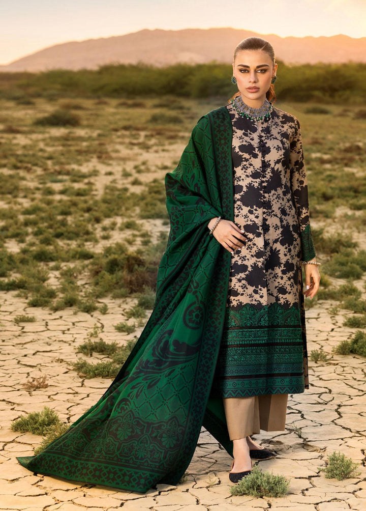 Zainab Chottani Embroidered  Suits Unstitched 3 Piece ZC22W 03 Gulnaaz - Winter Collection